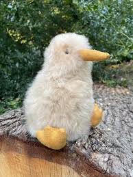 Mgift Alpaca Fur kiwi Toy