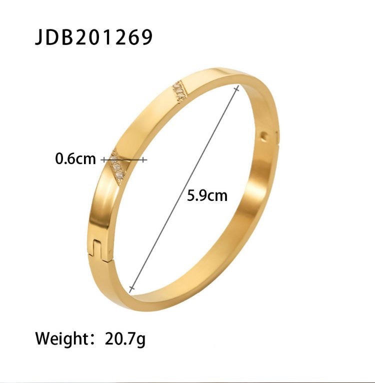Woman 18K Gold Plated Stainless Steel Square Cubic Zircon Cuff Bracelet Bangle