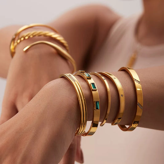 Woman 18K Gold Plated Stainless Steel Square Cubic Zircon Cuff Bracelet Bangle