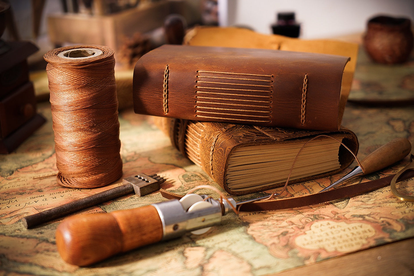 Genuine Leather Retro Notebook Classic Brown Diary Thickened Sketchbook 16.5*11.5cm