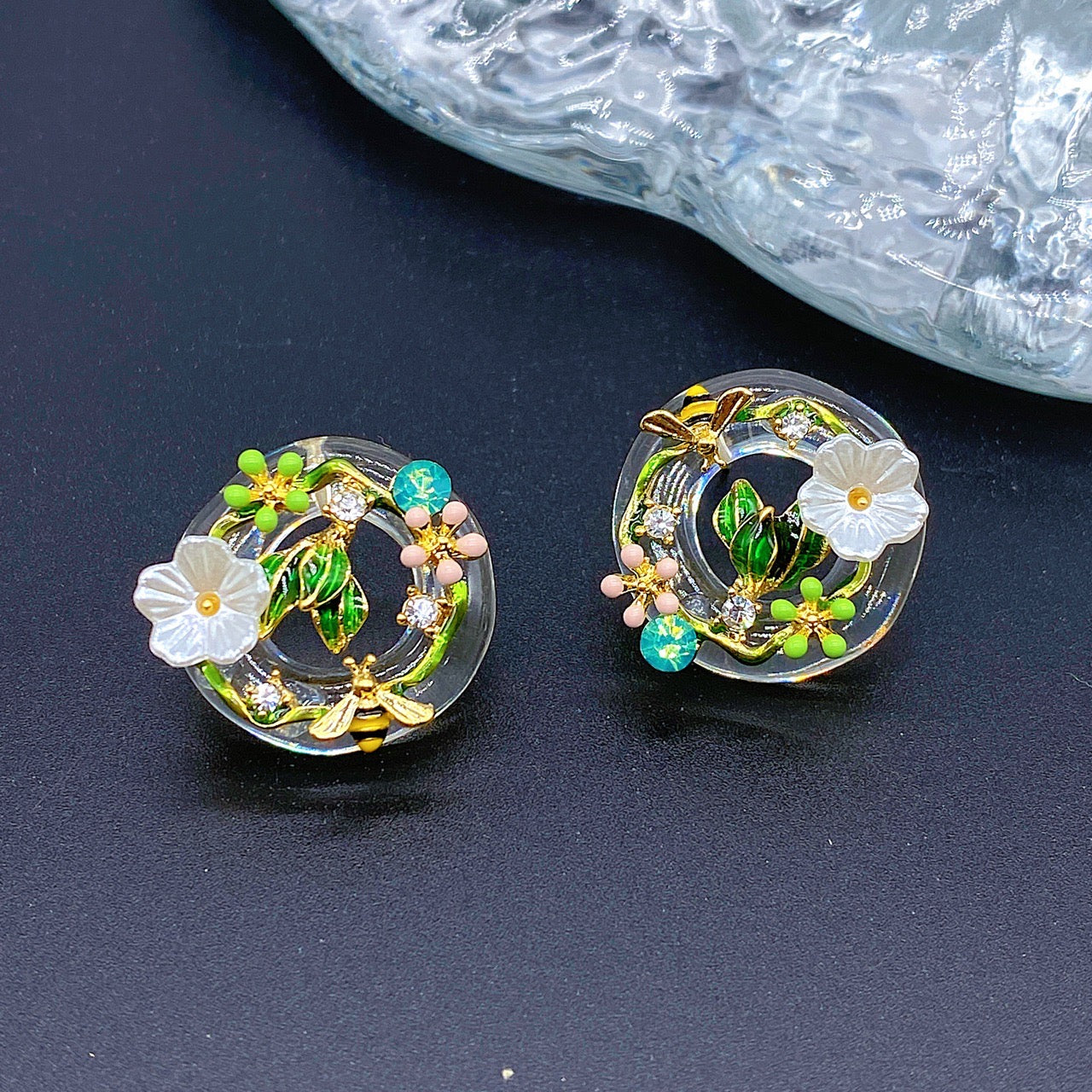 Italian Chic Sweet Donut Shell Petal Fresh Enamel Earrings