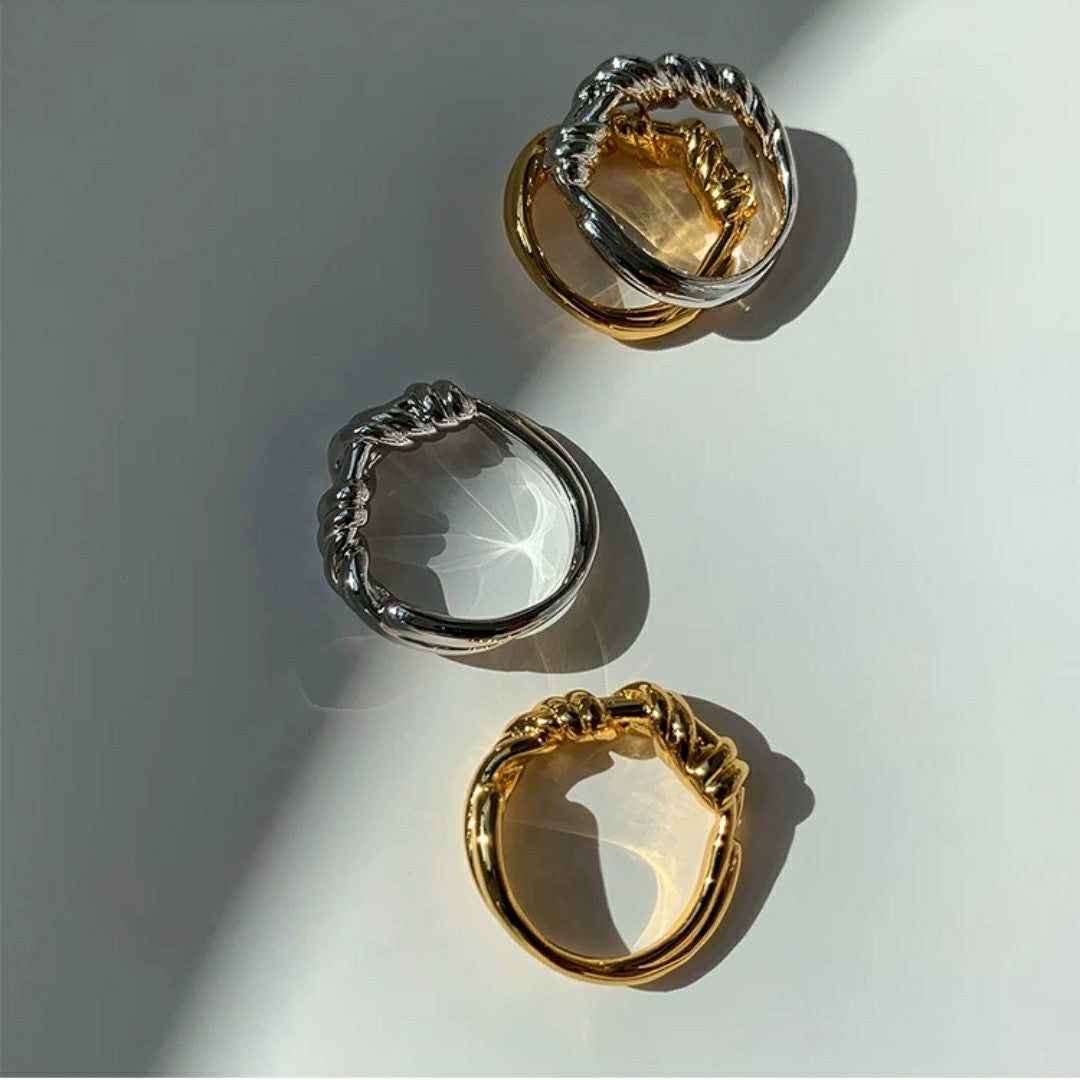 Vintage Metal Knot Design Statement Cocktail Ring for Index Finger
