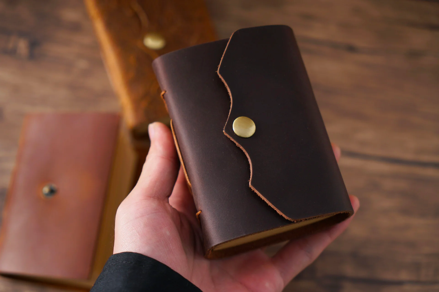 Leather Pocket Size Portable Notepad Retro Notebook Handmade Cowhide Small Diary Neutral Graffiti Book Planner