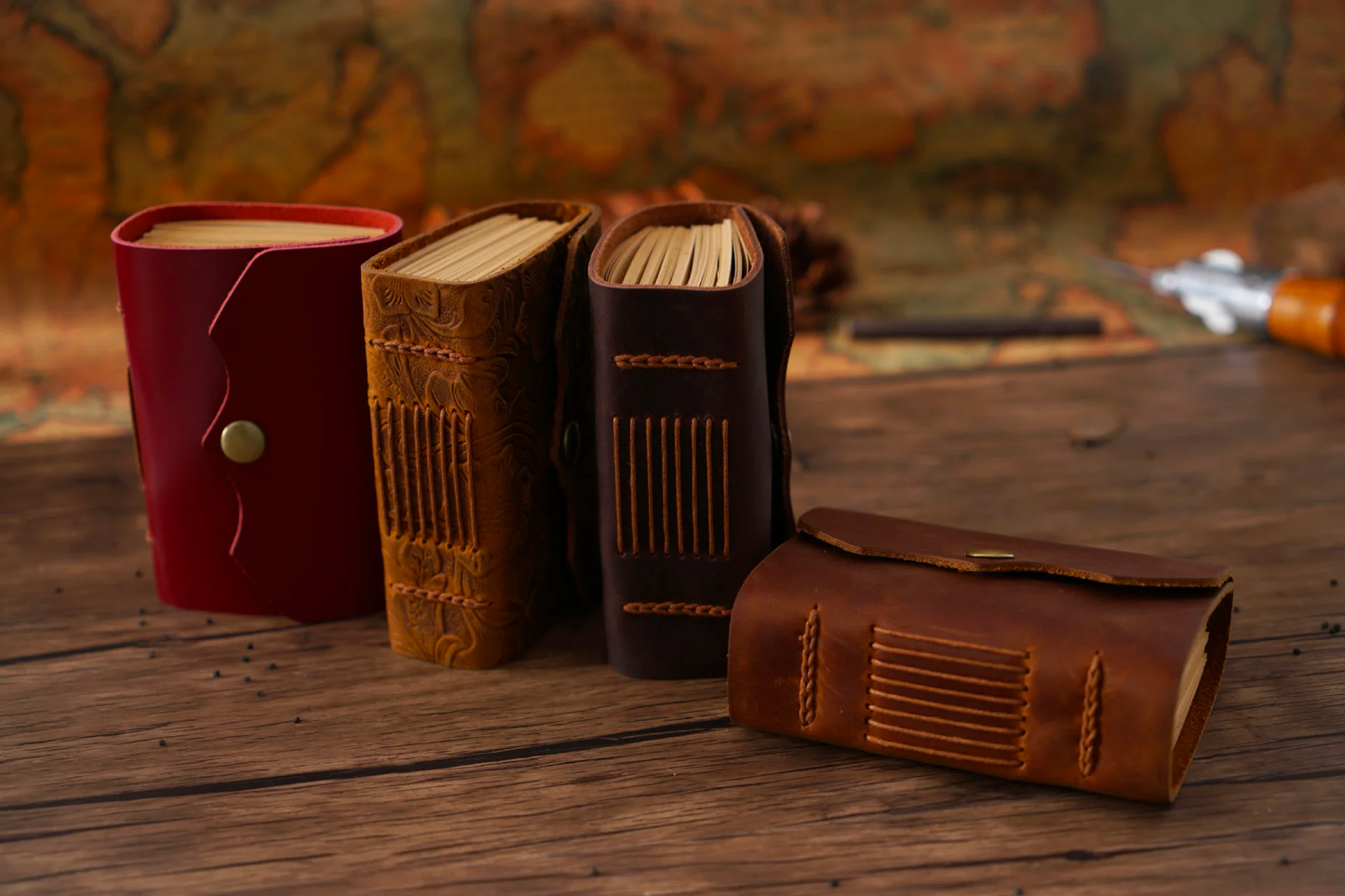 Leather Pocket Size Portable Notepad Retro Notebook Handmade Cowhide Small Diary Neutral Graffiti Book Planner