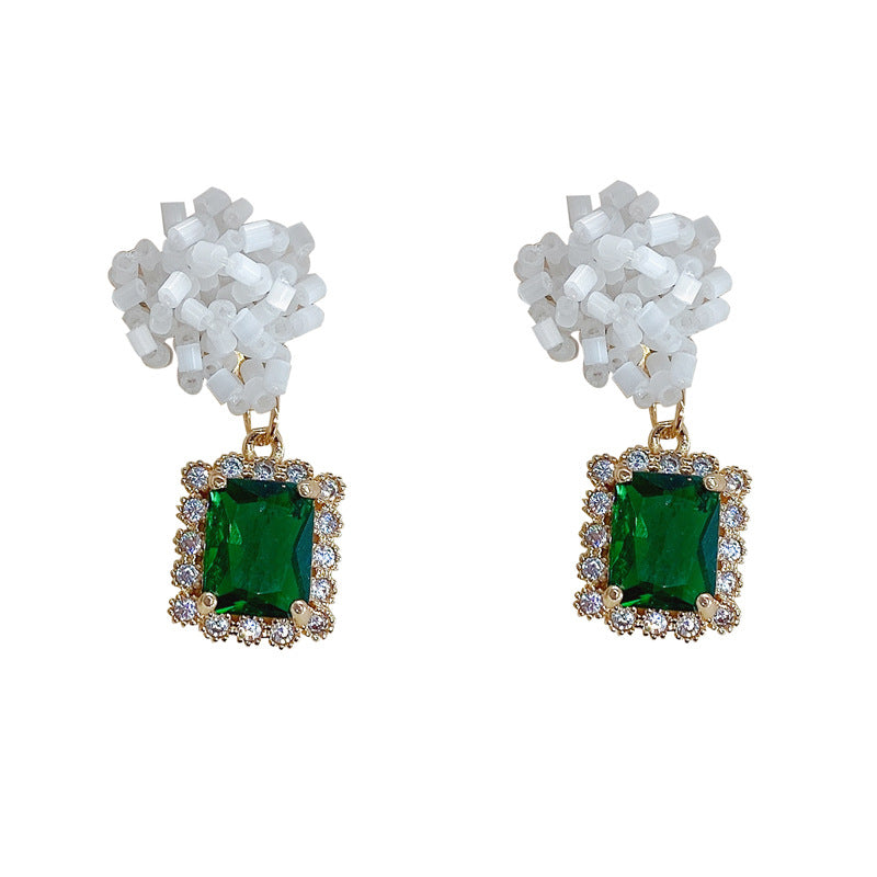 Vintage Beaded Design with Sparkling Diamonds for a Refined Aura Emerald Stud Earrings