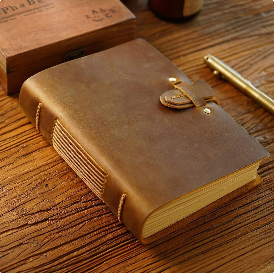 Handmade Leather Notebook Neutral Vintage Cowhide Notepad Creative Sketchbook Diary Notebook