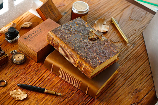 Handmade Leather Notebook Neutral Vintage Cowhide Notepad Creative Sketchbook Diary Notebook