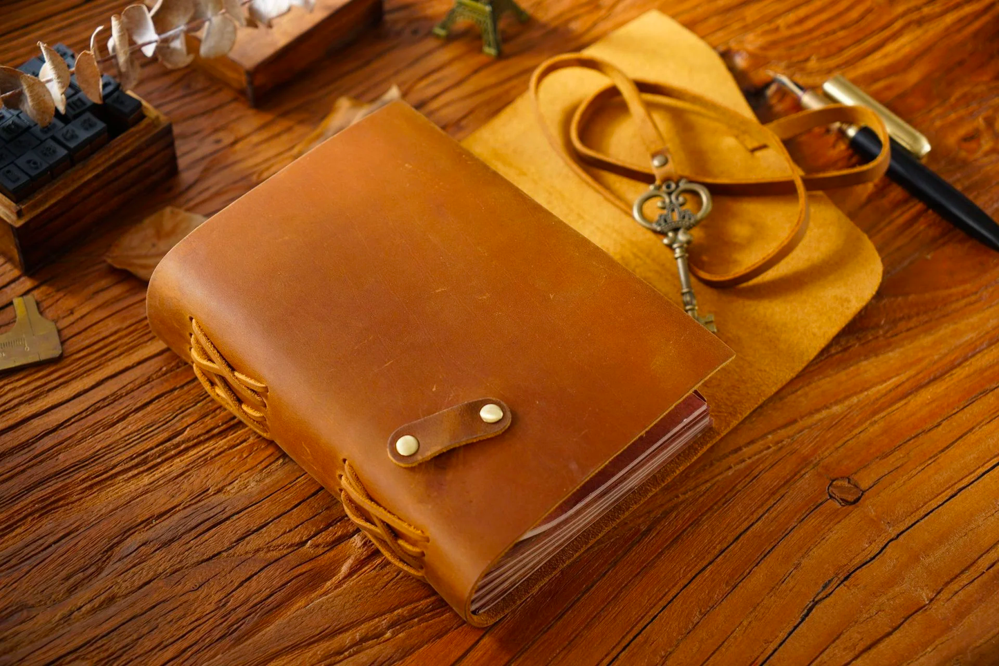 Handmade Bundled Book Diary Notepad Vintage Key's Pattern Ornament Cowhide Notebook