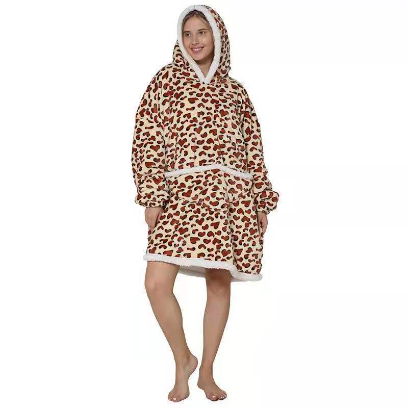 Fleece-Lined Lazy Blanket Hoodie in Flannel and Sherpa, TV Television Blanket with Hood, Outdoor Lazywear for Warmth and Comfort